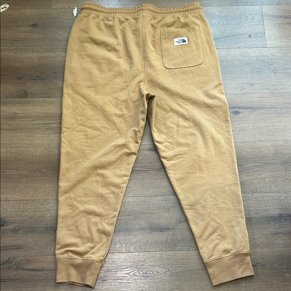The North Face Caramel Fleece Sweatpants !! XL